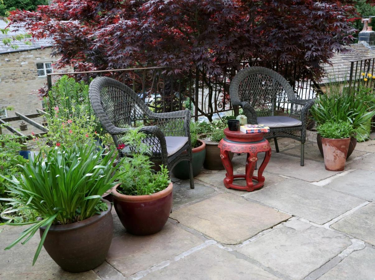Beautiful Quiet Room In The Heart Of Holmfirth Exteriör bild