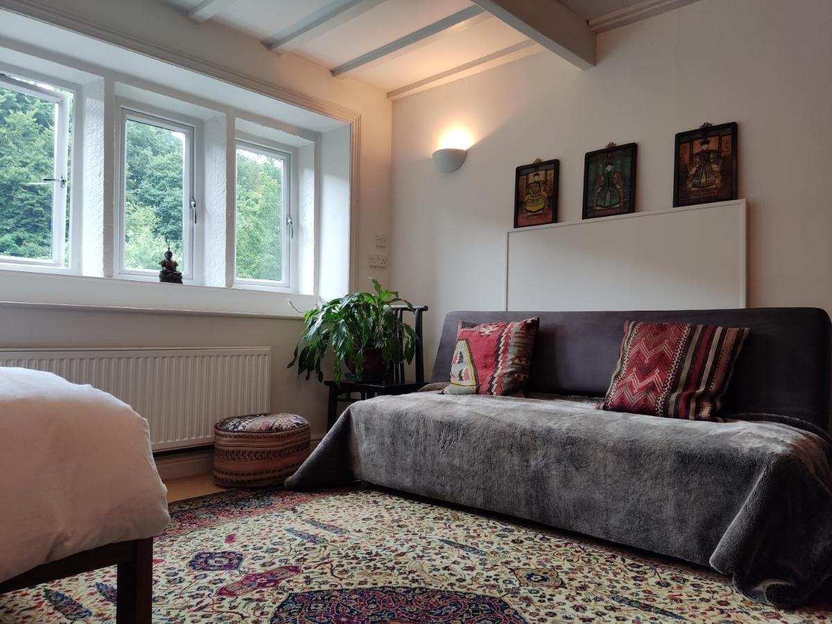 Beautiful Quiet Room In The Heart Of Holmfirth Exteriör bild